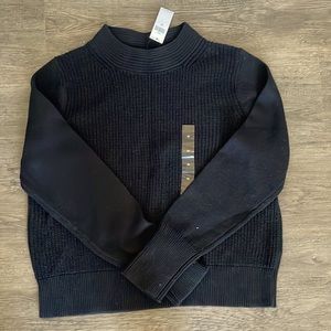 Black crop sweater